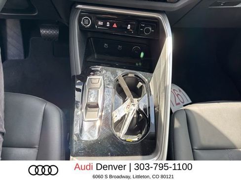 Used 2025 Audi Q5 Premium w/ 19" Wheel Package AWD/4WD image 9