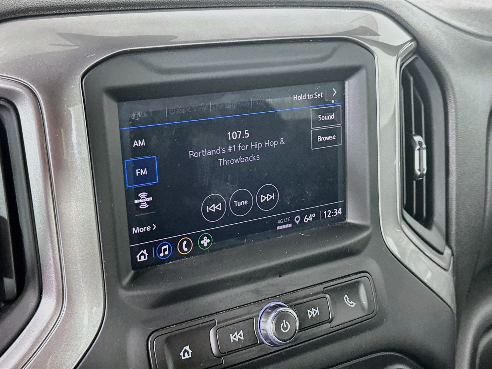 Used 2024 Chevrolet Silverado 1500 Custom w/ Turbomax Blackout Package AWD/4WD image 16