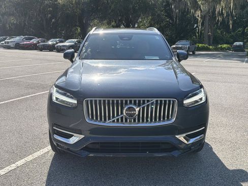 Used 2025 Volvo XC90 B6 Ultra w/ Lounge Package AWD/4WD image 9