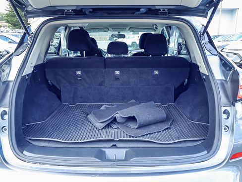 Used 2017 Nissan Murano S w/ Navigation Package image 16