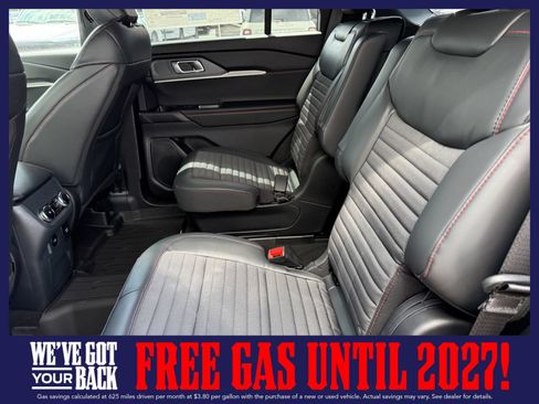New 2026 Ford Explorer ST-Line w/ ST-Line Street Pack RWD image 16