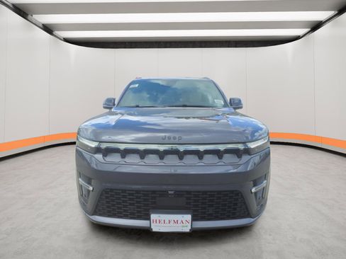 New 2026 Jeep Grand Wagoneer Limited AWD/4WD image 2