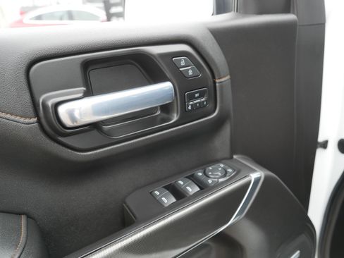 Used 2021 GMC Sierra 1500 AT4 w/ AT4 Preferred Package AWD/4WD image 19