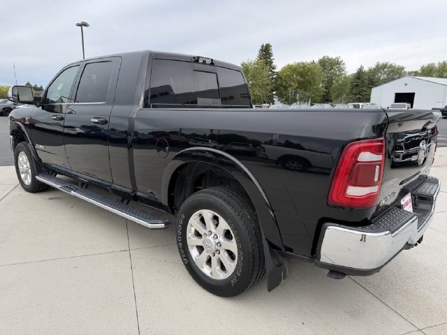 Used 2022 RAM 3500 Laramie AWD/4WD image 5