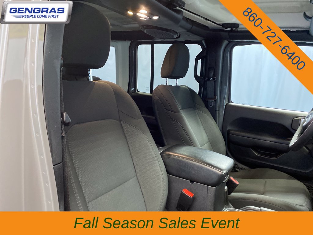 Used 2023 Jeep Wrangler Unlimited Sport AWD/4WD image 40