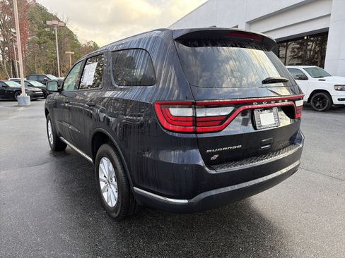 Used 2024 Dodge Durango SXT image 8