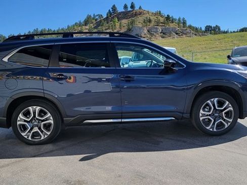 Used 2024 Subaru Ascent Limited w/ Technology Package AWD/4WD image 5