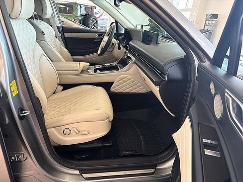 Used 2024 Genesis GV80 3.5T Advanced AWD/4WD image 29