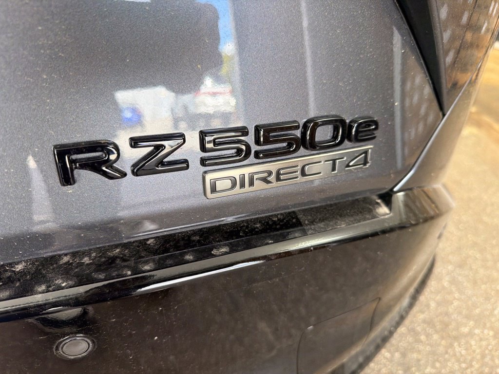 New 2026 Lexus RZ 450e AWD w/ Luxury Package image 21