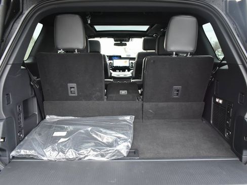 Used 2025 Ford Expedition Platinum w/ Stealth Performance Package image 42