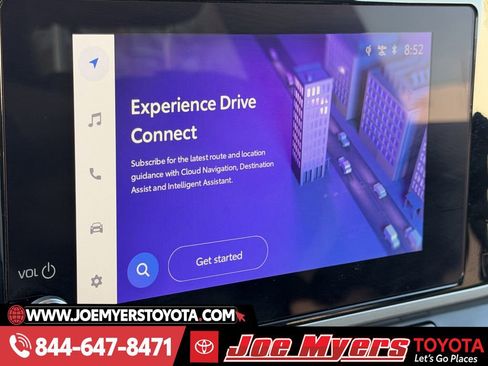 Used 2025 Toyota Camry SE image 18