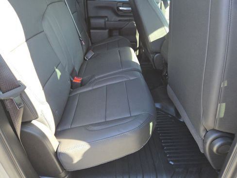 New 2026 GMC Sierra 2500 Pro w/ Convenience Package image 25