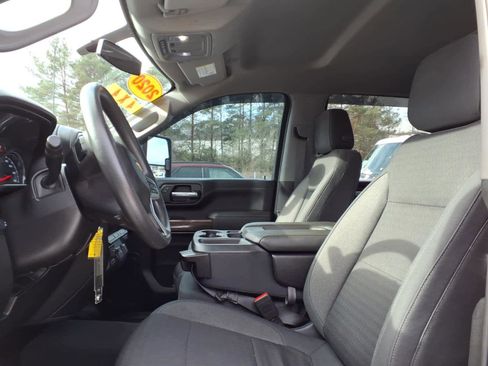 Used 2020 Chevrolet Silverado 2500 LT w/ Remote Start Package image 9