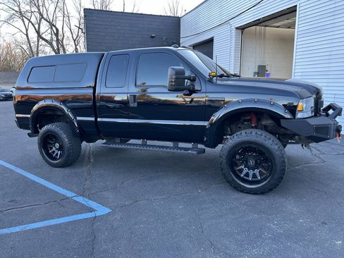 Used 2002 Ford F250 XLT image 4