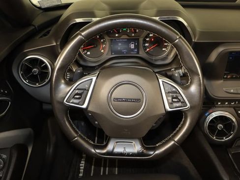 Used 2019 Chevrolet Camaro LT RWD image 13