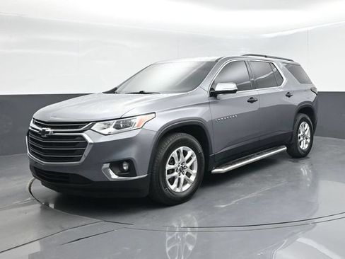 Used 2019 Chevrolet Traverse LT FWD image 4