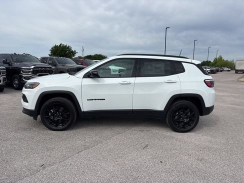 New 2026 Jeep Compass Latitude AWD/4WD image 2