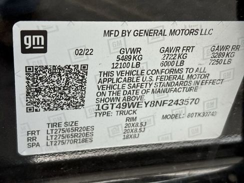 Certified 2022 GMC Sierra 3500 Denali w/ Technology Package image 36