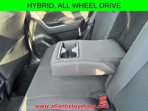 Certified 2025 Toyota RAV4 LE AWD/4WD image 19