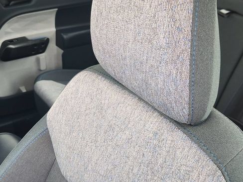 Used 2025 Ford Maverick XLT w/ XLT Luxury Package FWD image 16
