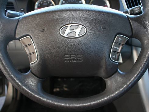 Used 2009 Hyundai Sonata GLS FWD image 17
