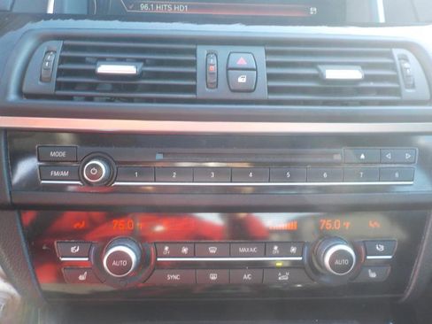 Used 2014 BMW 528i xDrive Sedan image 17