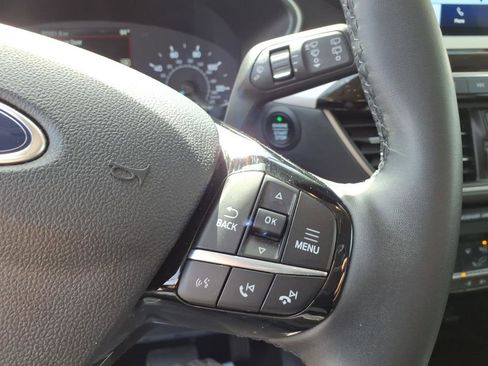 Used 2022 Ford Escape SEL AWD/4WD image 17