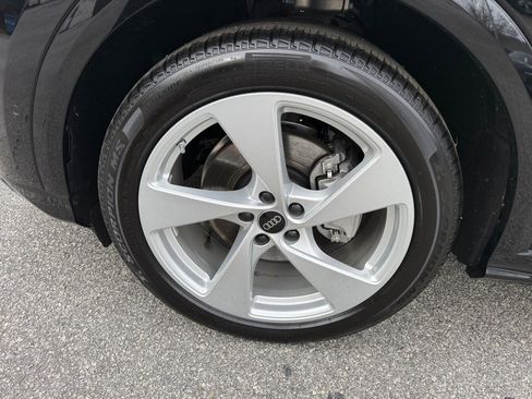 New 2025 Audi Q5 Prestige image 27