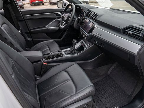 Used 2021 Audi Q3 2.0T Premium w/ Convenience Package image 19