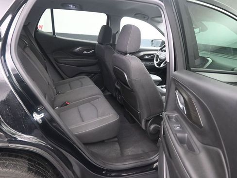 Used 2024 GMC Terrain SLE AWD/4WD image 11