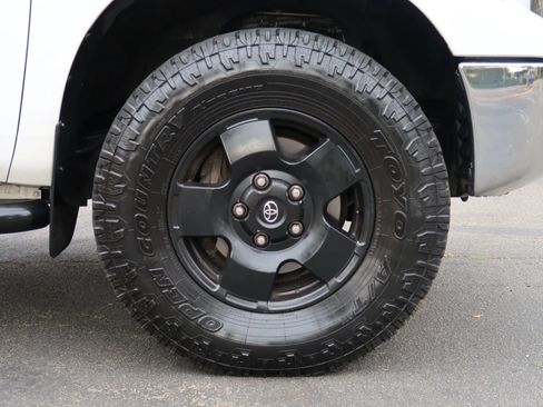 Used 2008 Toyota Tundra 2WD CrewMax image 9