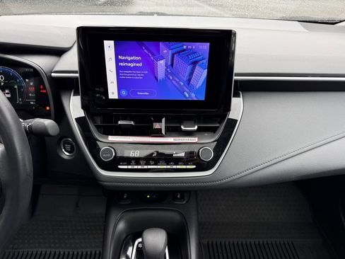 Certified 2024 Toyota Corolla XSE image 20