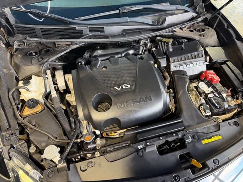 Used 2016 Nissan Maxima SR image 27