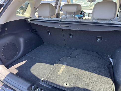 Used 2019 Kia Niro Touring FWD image 17