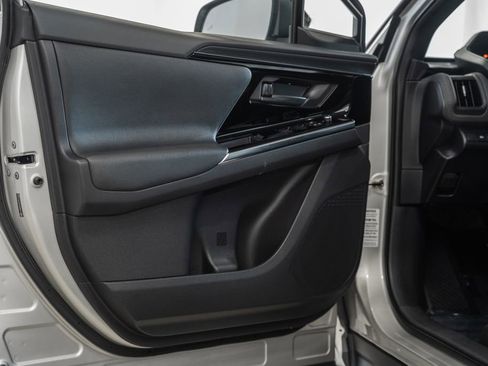 Used 2023 Toyota bZ4X Limited image 35