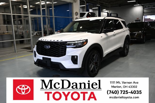 Used 2025 Ford Explorer ST-Line w/ ST-Line Street Pack AWD/4WD image 1