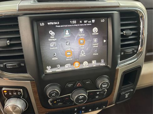 Used 2017 RAM 1500 Laramie w/ Convenience Group AWD/4WD image 41