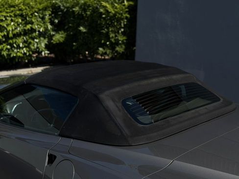 Used 2016 Chevrolet Corvette Stingray Convertible w/ 2LT Preferred Equipment Group image 19