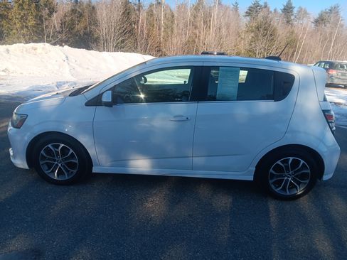 Used 2017 Chevrolet Sonic LT image 8