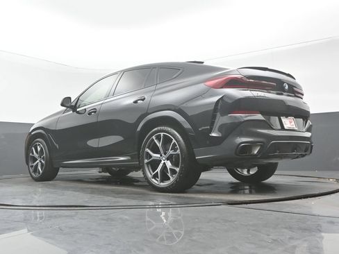 Used 2023 BMW X6 xDrive40i AWD/4WD image 32