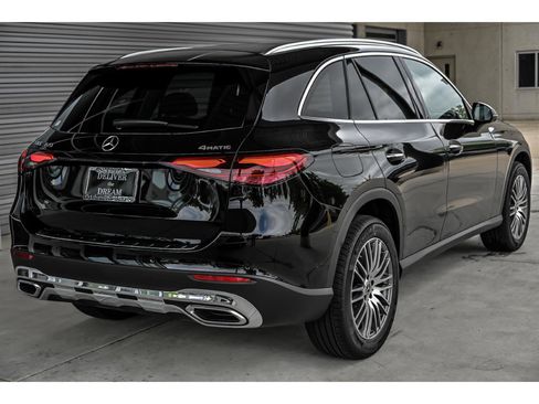 Certified 2026 Mercedes-Benz GLC 300 4MATIC image 6