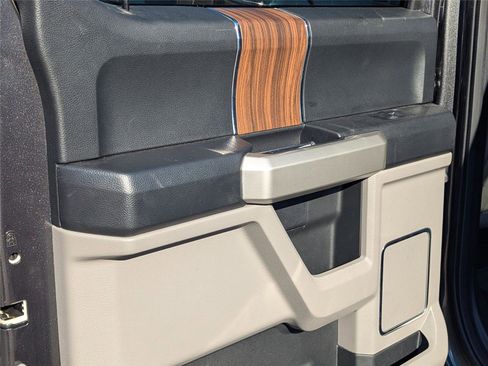 Used 2016 Ford F150 Lariat w/ Equipment Group 501A Mid image 12