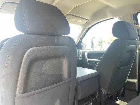 Used 2013 Chevrolet Silverado 2500 LT w/ Z71 Appearance Package AWD/4WD image 19