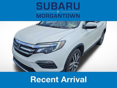Used 2016 Honda Pilot Touring image 1