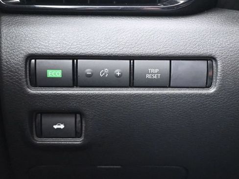 Used 2023 Nissan Sentra SV w/ All-Weather Package FWD image 24