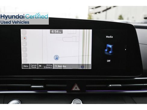 Certified 2025 Hyundai Elantra SEL image 27