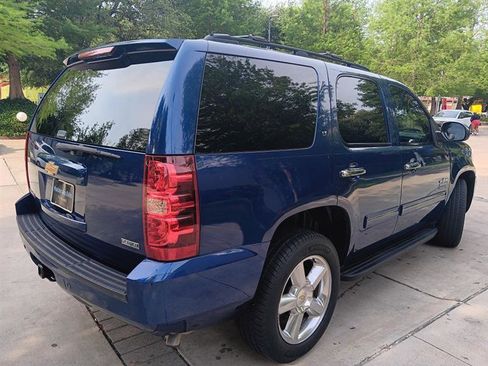 Used 2012 Chevrolet Tahoe LT w/ Texas Edition RWD image 5