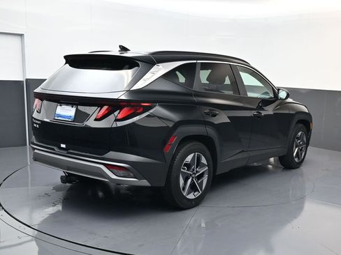 Used 2026 Hyundai Tucson SEL FWD image 4