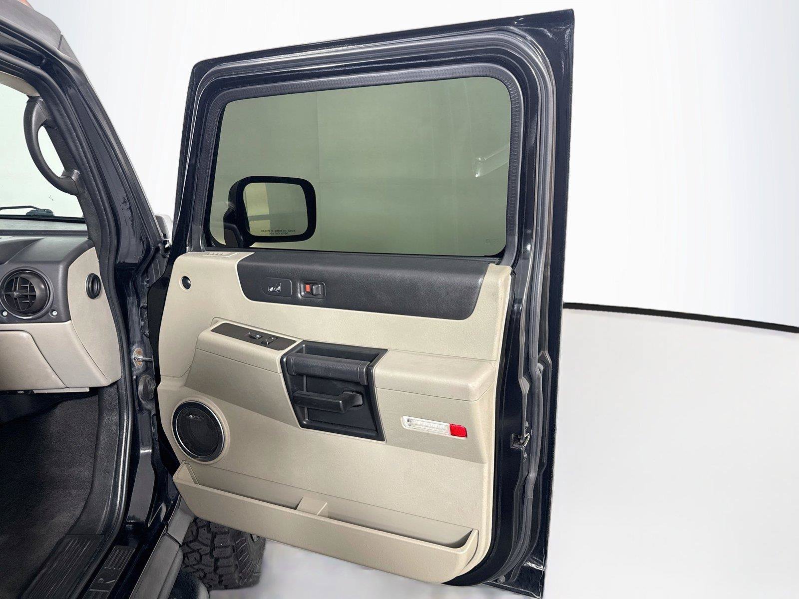 Used 2006 HUMMER H2 SUT AWD/4WD image 26