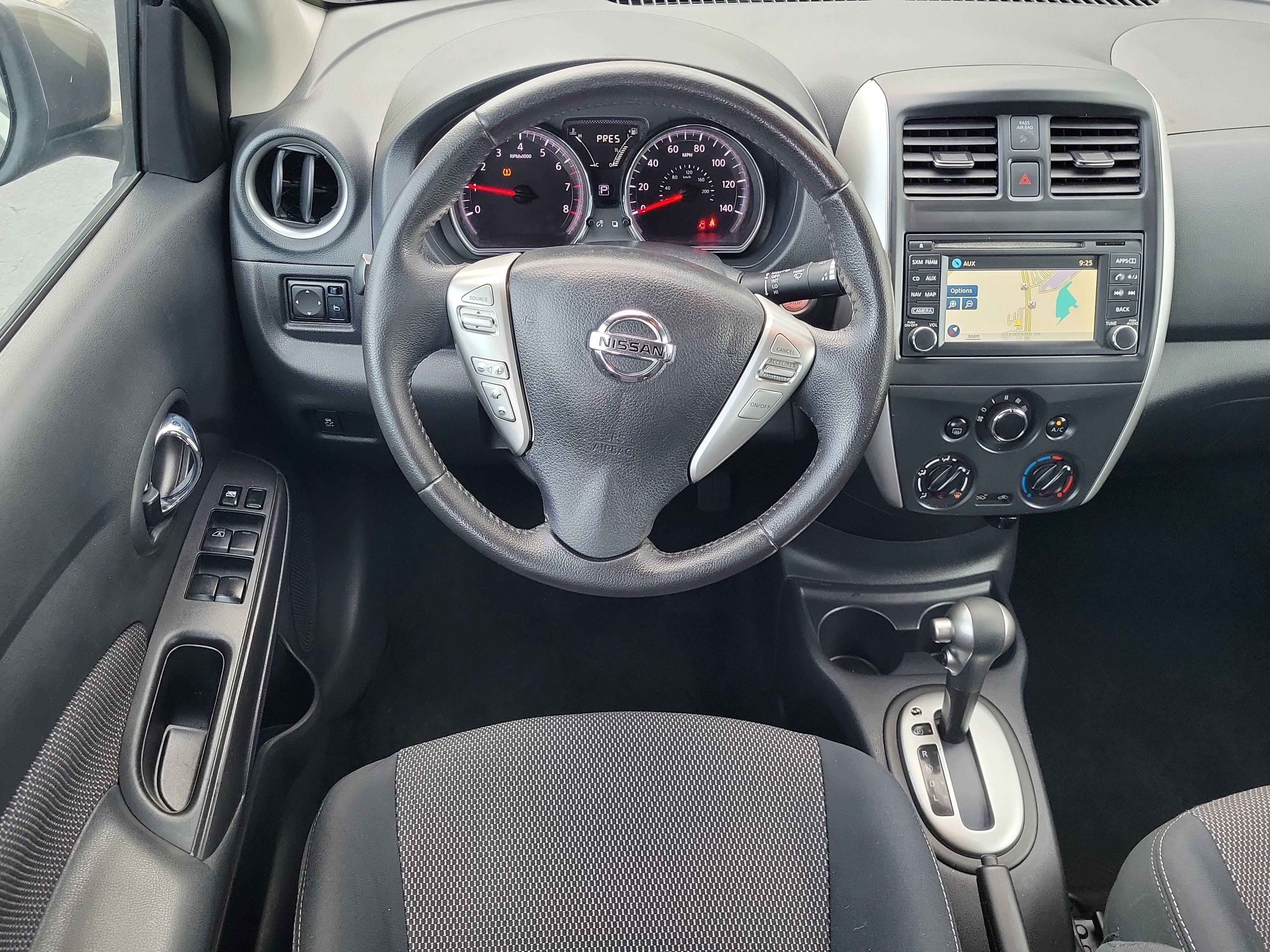 Used 2016 Nissan Versa FWD image 16
